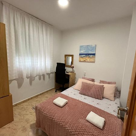 Apartamento Compartido - Solo El Dormitorio Es Privado Torrevieja Esterno foto